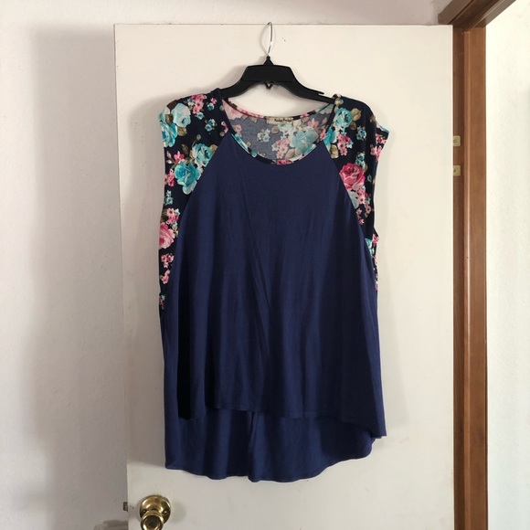 Audge Podge - Top - Picture 2 of 7